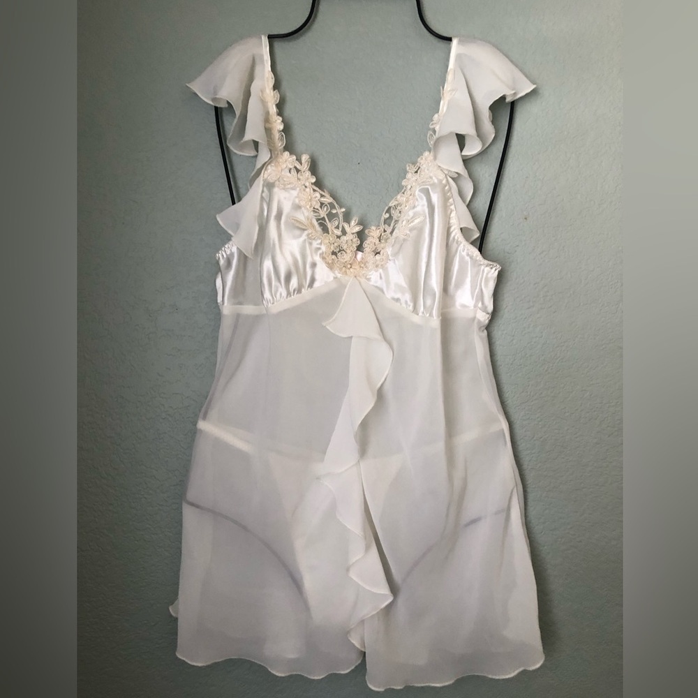 vtg Y2K Blossom Intimate Sleepwear Lingerie Set Silky White Women Small